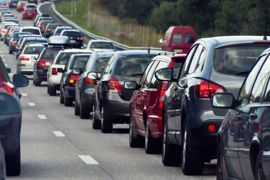 Угруповання “ЛНР” заборонило виїжджати чоловікам за межі регіону через призов