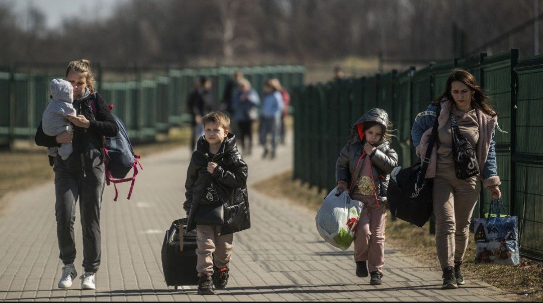 66% німців виступають проти грошових виплат українським біженцям та за повернення українських чоловіків в Україну