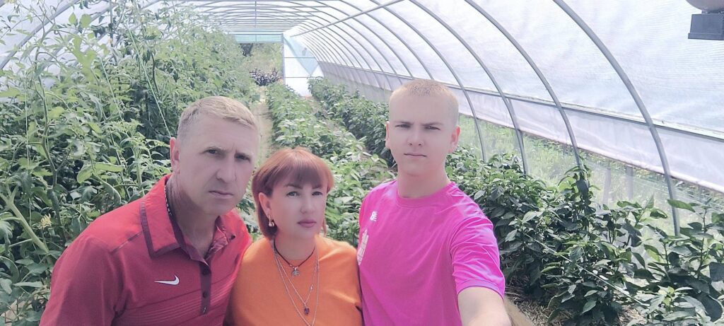 Гіркий перець переселенців: як бухгалтерка з Лисичанська стала фермеркою на Полтавщині