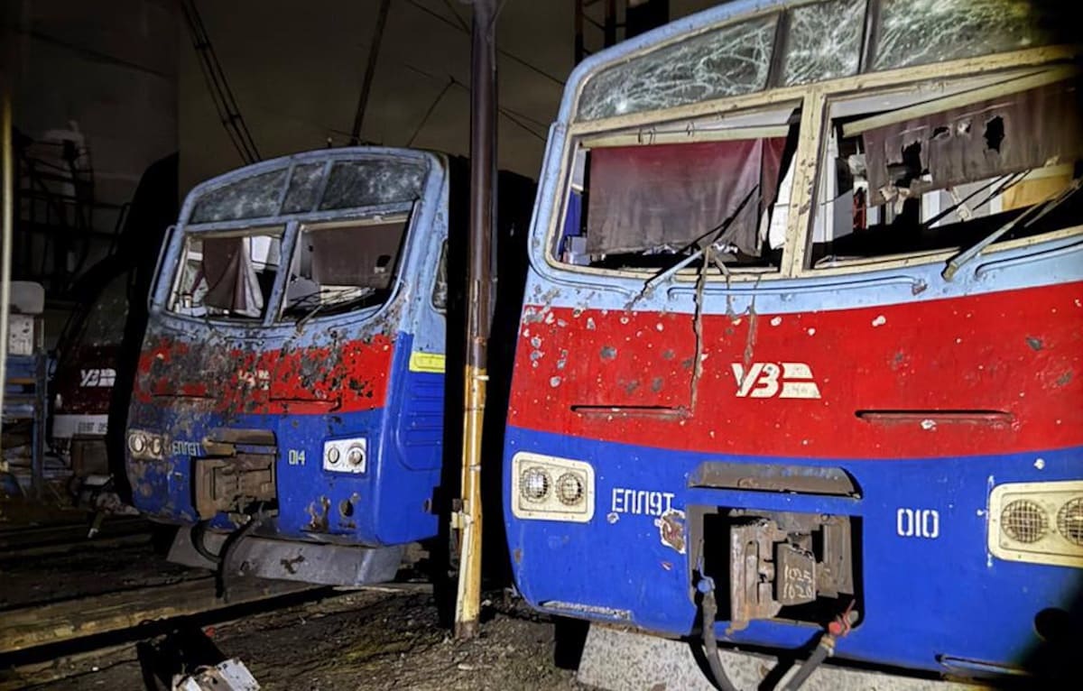 Луганські електропоїзди пошкоджені в Полтаві внаслідок обстрілу росіян