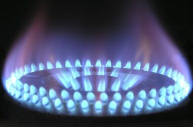 Окупанти знищили 60% газовидобутку України під час атаки 3 жовтня, — Bloomberg