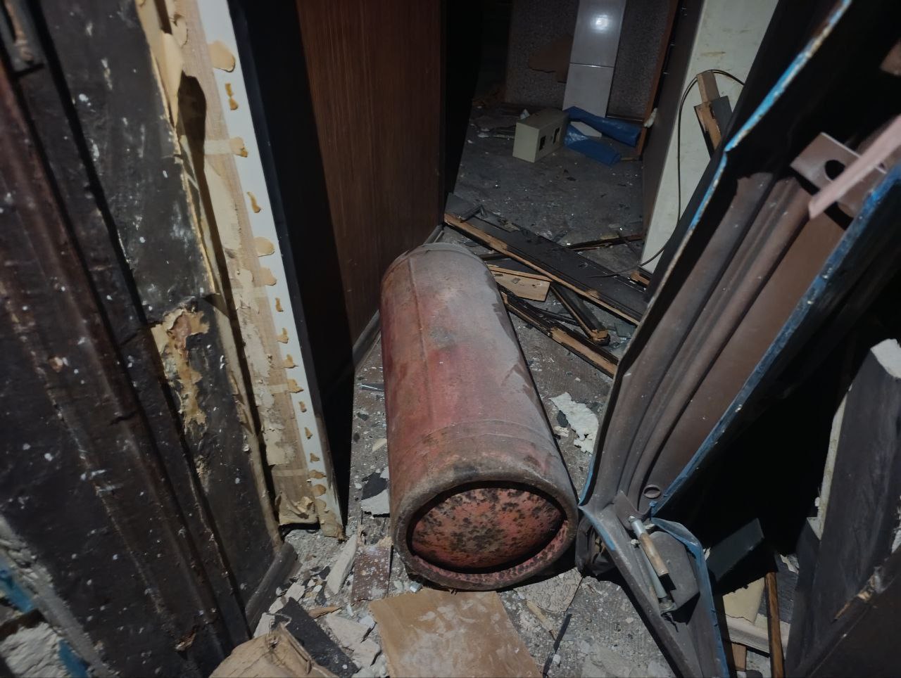 Вибух газового балона в Сіверськодонецьку: чоловік отримав серйозні опіки, мешканців евакуювали