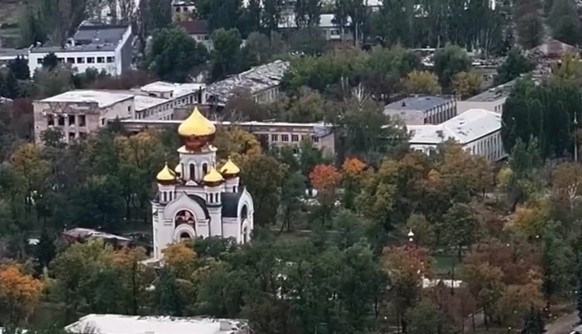 Навіть дроном туди дістатися важко: фотожурналіст Ліберов показав нове відео з напівзруйнованого Покровська