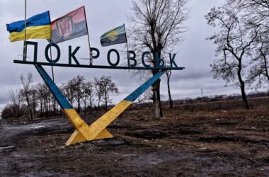 Окупанти намагаються оточити Покровськ та Мирноград: аналітики DeepState відобразили на мапі, що зараз відбувається на Донеччині