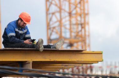 Зарплатна криза охопила всю Росію