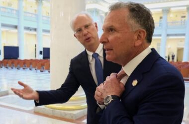 &#8220;Це план капітуляції України&#8221;: ЗМІ опублікували пункти &#8220;мирного плану&#8221; США та РФ