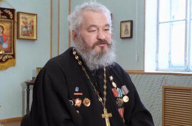 Благословив агресію: СБУ оголосила підозру головному військовому священнику РФ