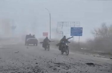 Пропагандисти розказали, що сталося з колонною мотоциклів окупантів, яка їхала у Покровськ. Скаржаться на “гору загиблих”