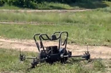 Росіяни провалили запуск аналога “Баби Яги”: з’явилося відео невдалої спроби підняти S80 у повітря