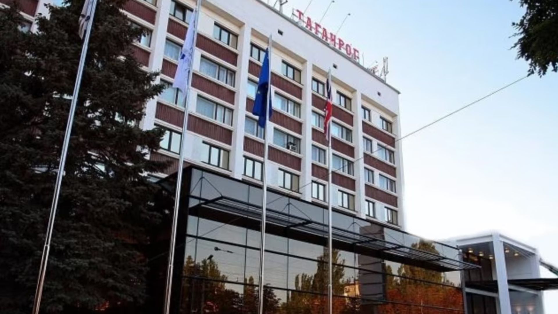 Українців, що не пройшли &#8220;фільтрацію&#8221;, місяцями утримують у таганрозькому готелі, — правозахисники