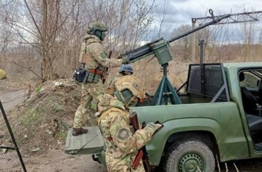 Росія атакувала Україну ракетами та дронами: ППО збила 52 безпілотники