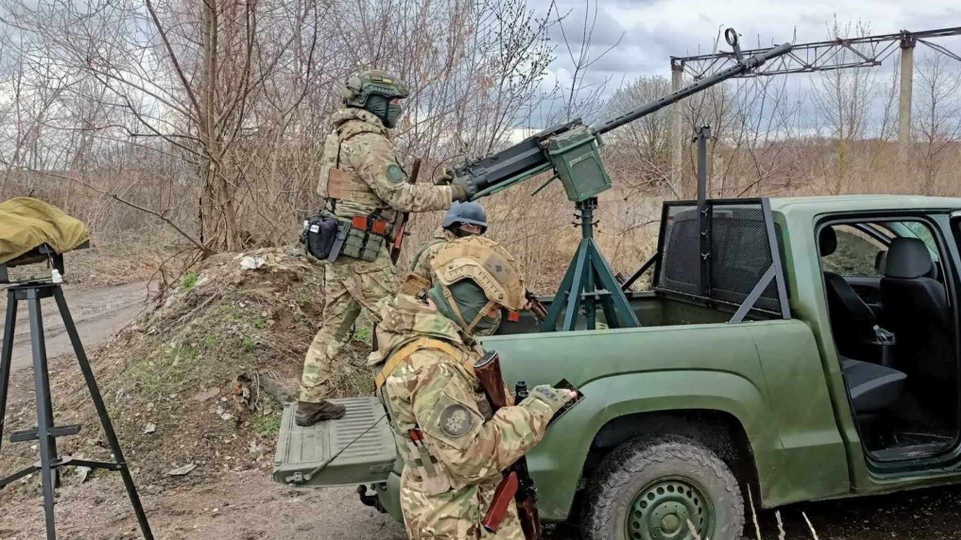 Росія атакувала Україну ракетами та дронами: ППО збила 52 безпілотники