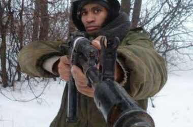 Колишній бойовик &#8220;ЛНР&#8221; Бенес Айо отримав штраф у Москві за протест проти забудови &#8220;Лосиного острова&#8221;