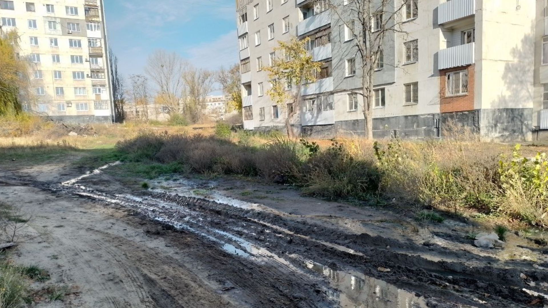 В окупованому Лисичанську півроку не можуть полагодити каналізацію. Опубліковані фото