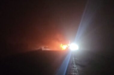 На окупованій Луганщині загорівся рейсовий автобус: пасажири встигли вибігти за лічені хвилини