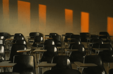 Українських дітей у Великій Британії зобов’язують проходити шкільний іспит з російської мови