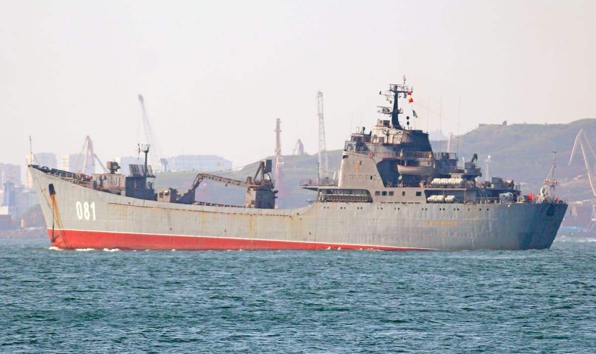 Система ППО та десантний корабель уражені в Новоросійську під час нічної атаки ЗСУ