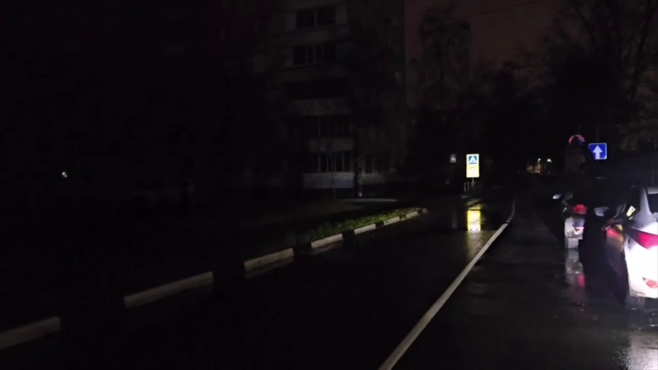 Підмосков&#8217;я у темряві: місцеві жителі показали кадри блекауту в Росії