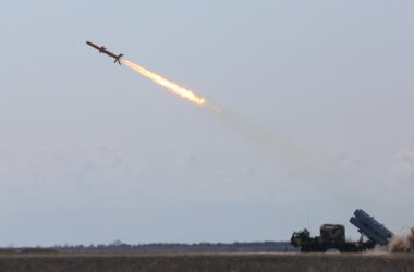 ЗСУ атакували авіаремонтний завод у Таганрозі. Можливо, було уражено експериментальний літак росіян