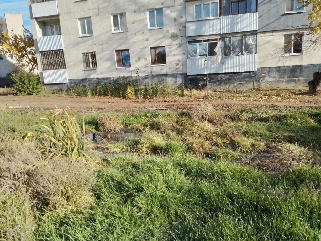 В окупованому Лисичанську півроку не можуть полагодити каналізацію. Опубліковані фото