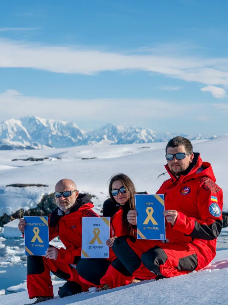 “Луганськ–Антарктида”: полярники привітали жителів в окупації з Днем гідності та свободи