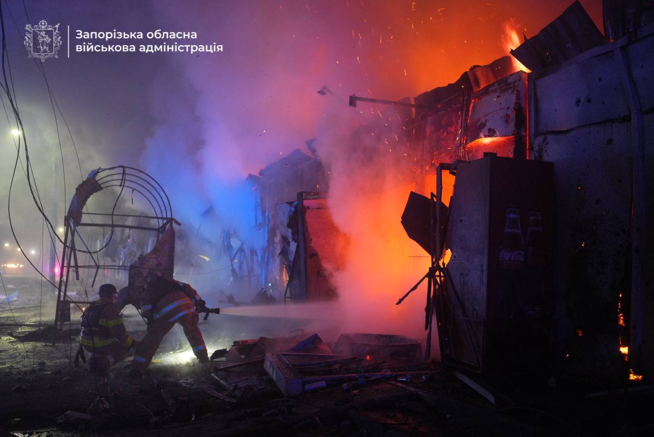 Ввечері росіяни скинули авіабомбу на Запоріжжя: начальник ОВА повідомив про п&#8217;ять загиблих