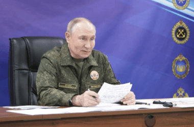 Росіяни заявили про начебто повне захоплення Покровська. У Силах оборони це спростували