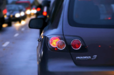 На Одещині російські війська вдарили по автомобілю, в якому перебували мати та троє дітей: жінка загинула