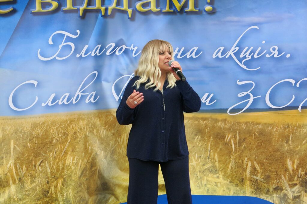 Лєно, заспівай нам шахтарську! Історія виконавиці з Лисичанська Олени Яловик, яка підкорила сцену і TikTok