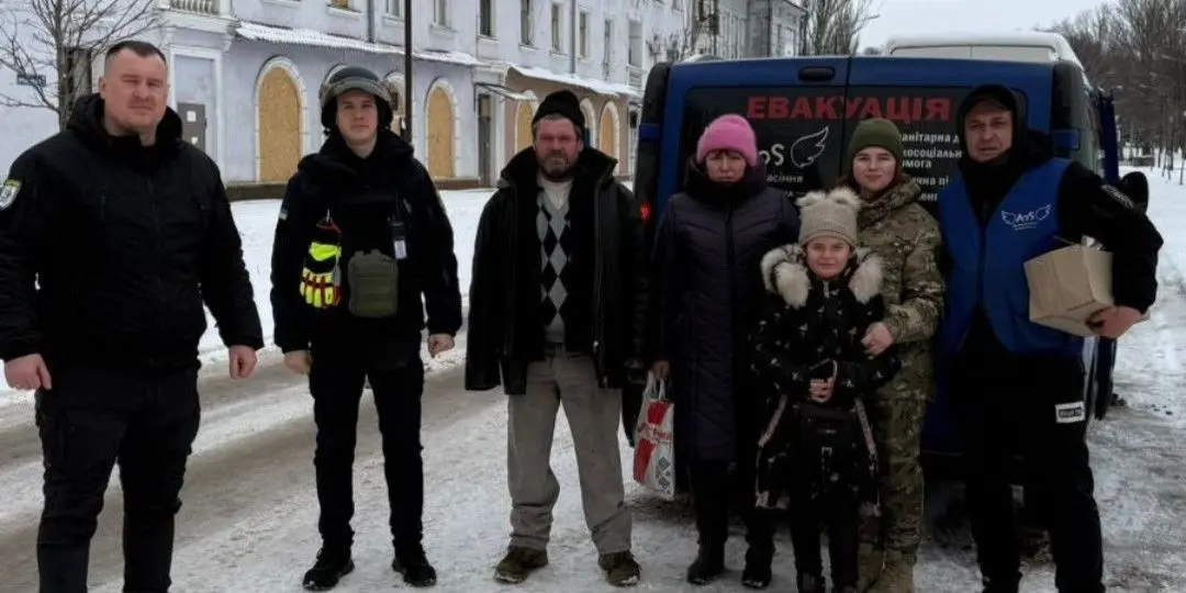 З Миколаївки та Дружківки на Донеччині евакуювали ще 11 людей, серед яких є дитина