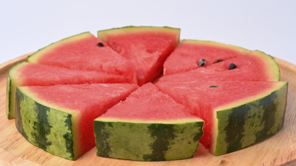 Святковий стіл Луганщини: що готували на Новий рік і які страви збирали родини разом