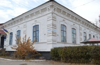 Росія знищує музеї на ТОТ, перетворюючи їх на майданчики пропаганди