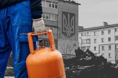 27 балонів на місто: як окупанти імітують допомогу Кураховому без опалення і води