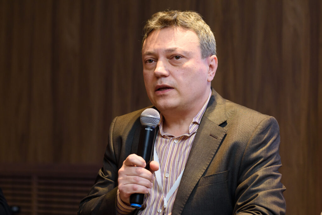 Що робити з “регіоном-привидом”: як живе релокована Луганщина і чи є шанси на відновлення