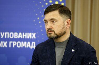 Зеленський призначив очільника Маріупольської МВА: ним став міський голова міста Вадим Бойченко