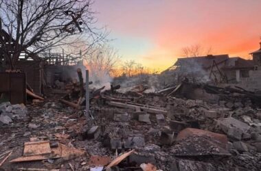 П’ятеро людей стали жертвами російських обстрілів на Донеччині. Один з них загинув