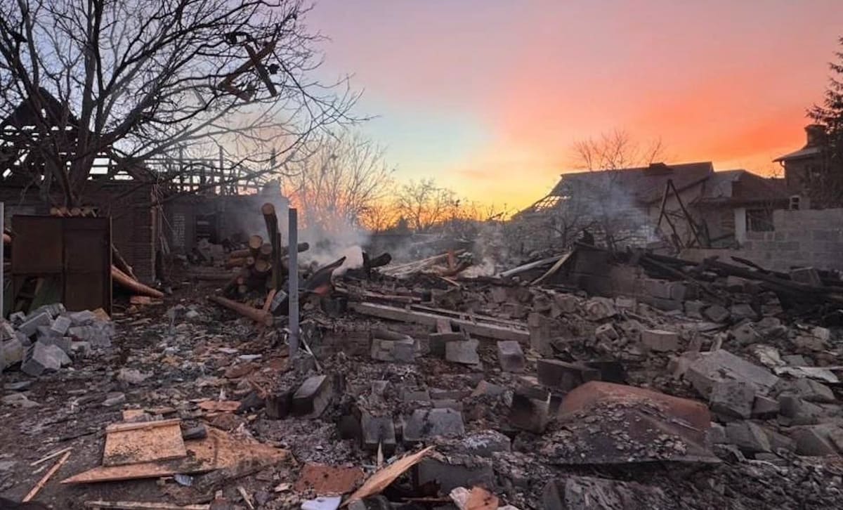 П’ятеро людей стали жертвами російських обстрілів на Донеччині. Один з них загинув