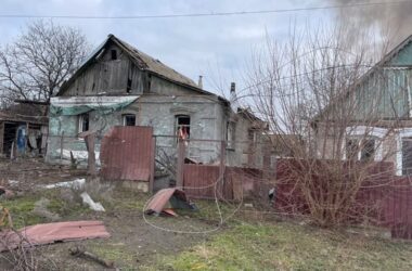 Окупанти посилили обстріли Донеччини. Постраждав один мирний житель, є руйнування