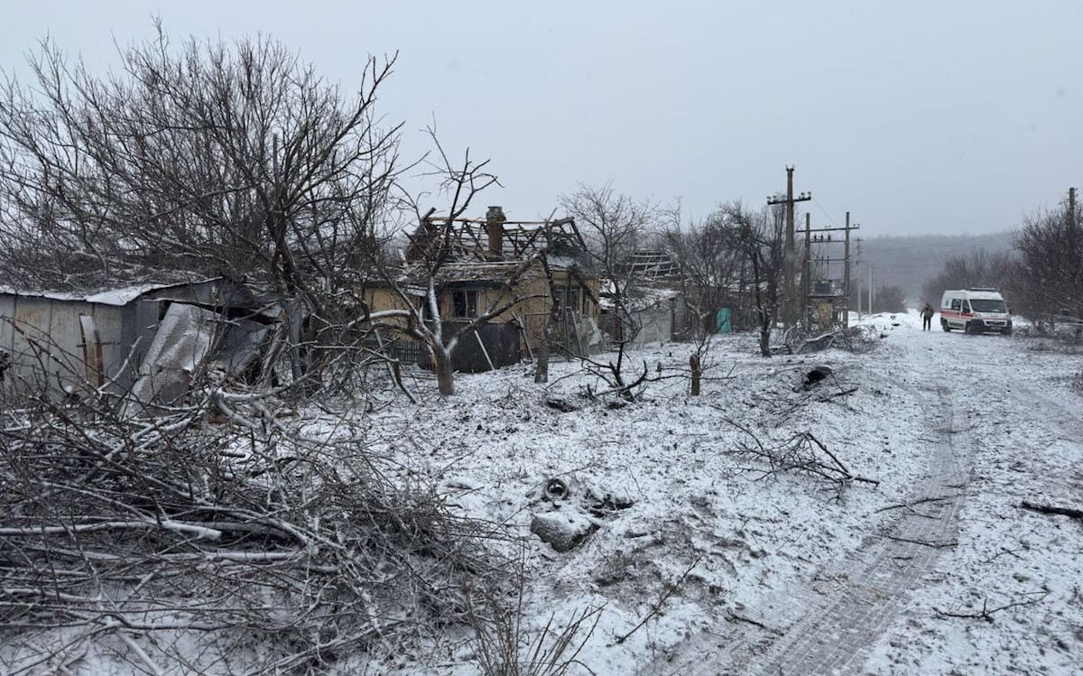 П&rsquo;ятеро цивільних стали жертвами обстрілів Донецької області протягом доби. Один з них загинув