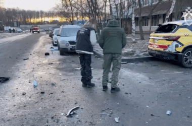 У Москві підірвали автівку з поліцейськими, які, ймовірно, брали участь в  катуванні українських полонених