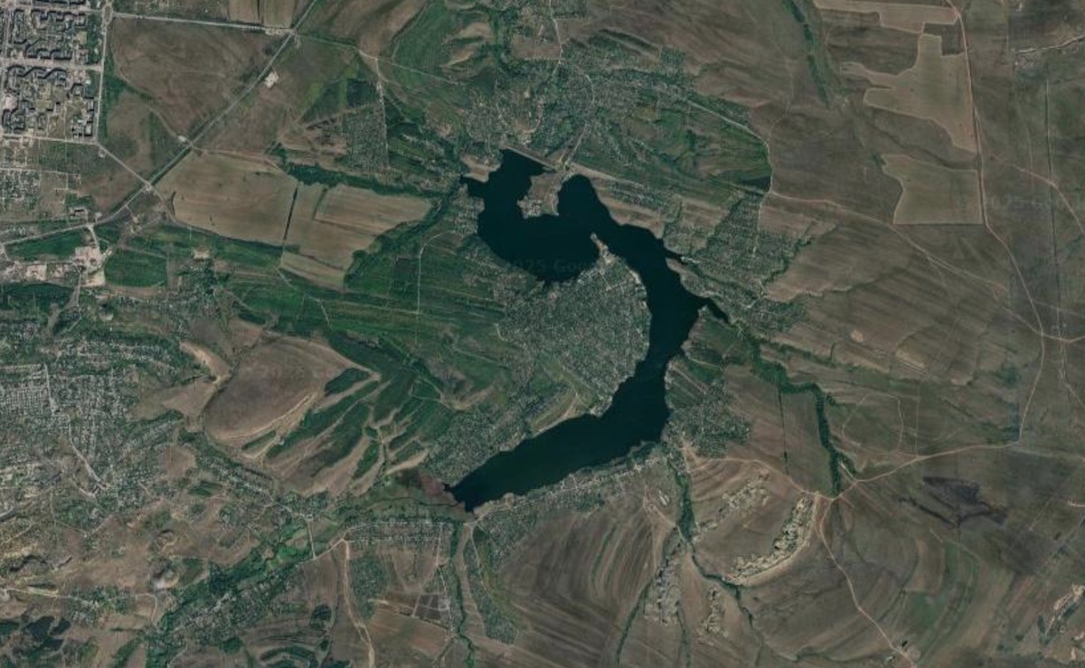 Окупанти заявили про зупинку обміління Ісаківського водосховища під Алчевськом