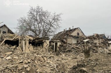 Ворожий обстріл Вільнянська в Запорізькій області призвів до травмування щонайменше чотирьох осіб: фото