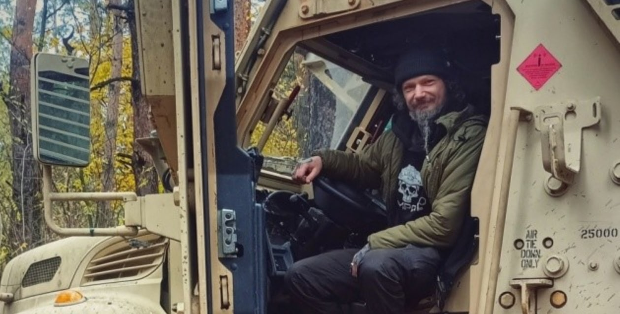 На передовій загинув фотограф Юрій Костишин, відомий  під псевдонімом Кіт Характерник