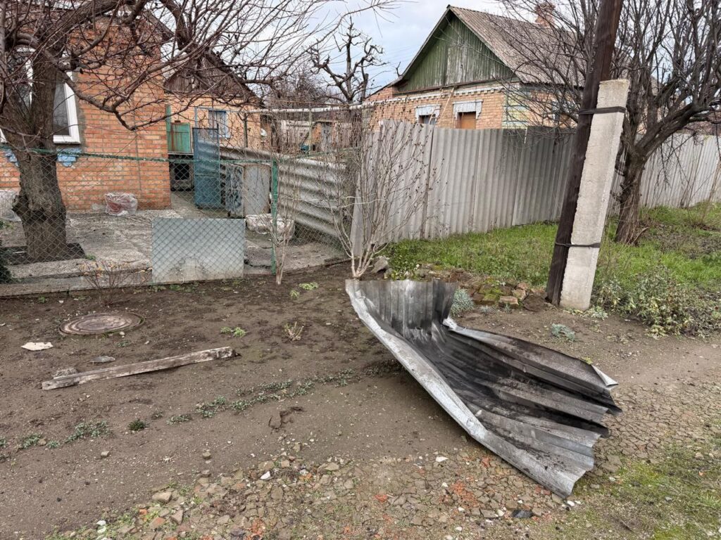 Протягом дня російські війська атакували два райони Дніпропетровської області, внаслідок чого зафіксовані пошкодження: фото