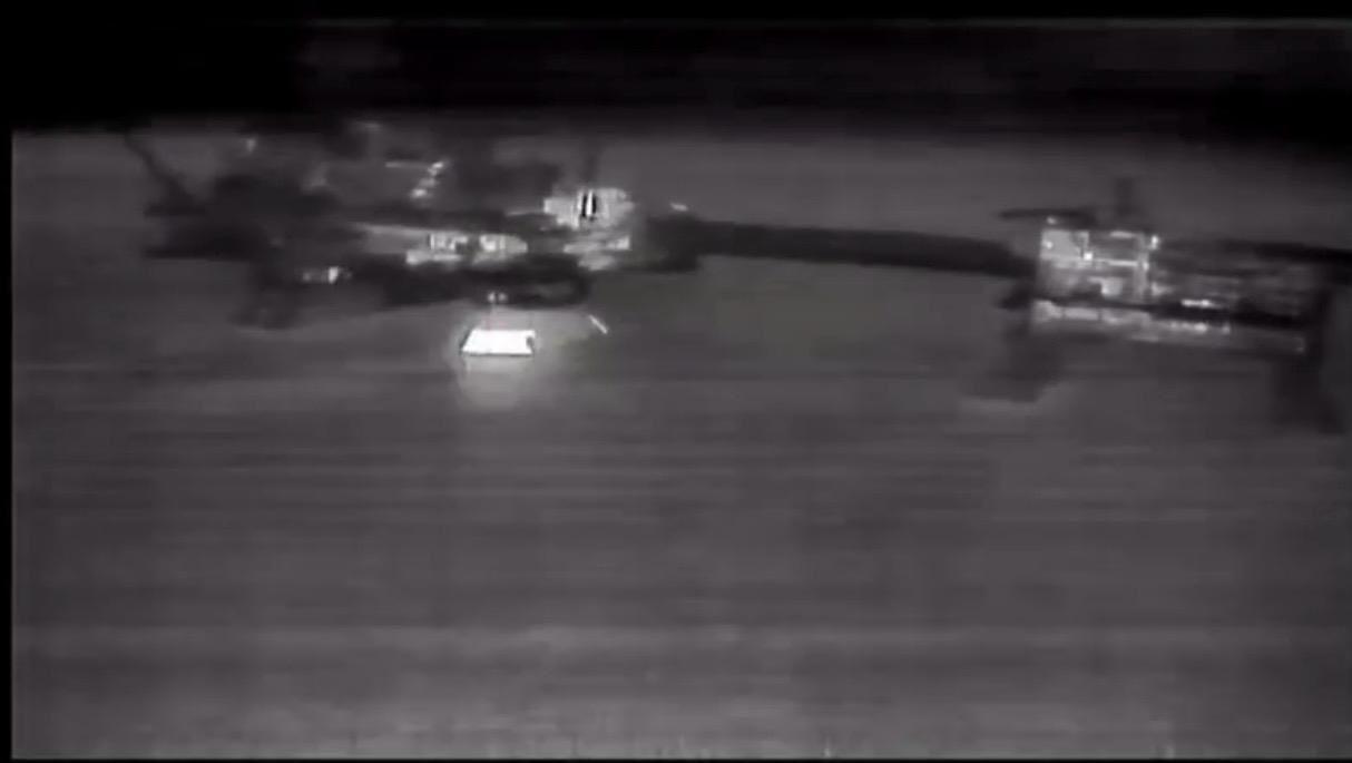 У Каспійському морі дрони уразили третю нафтовидобувну платформу росіян