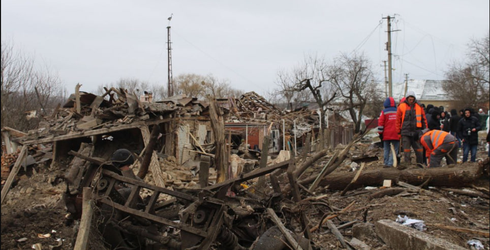 Російська ракета вдарила по Умані: понад пів сотні будинків знищено й пошкоджено, є постраждалі
