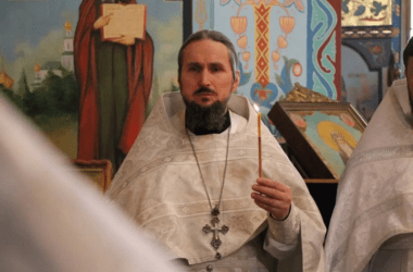 Внаслідок російського обстрілу на Донеччині загинув настоятель храму УПЦ у селі Гришине