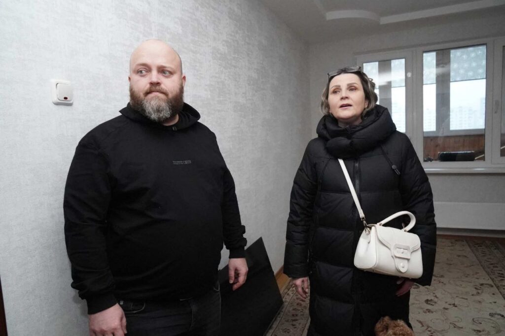 Луганчанка, звільнена з полону, отримала квартиру за державною програмою для ВПО