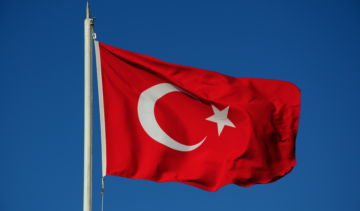 У Туреччині закликали Європу допомогти Україні зробити непростий вибір