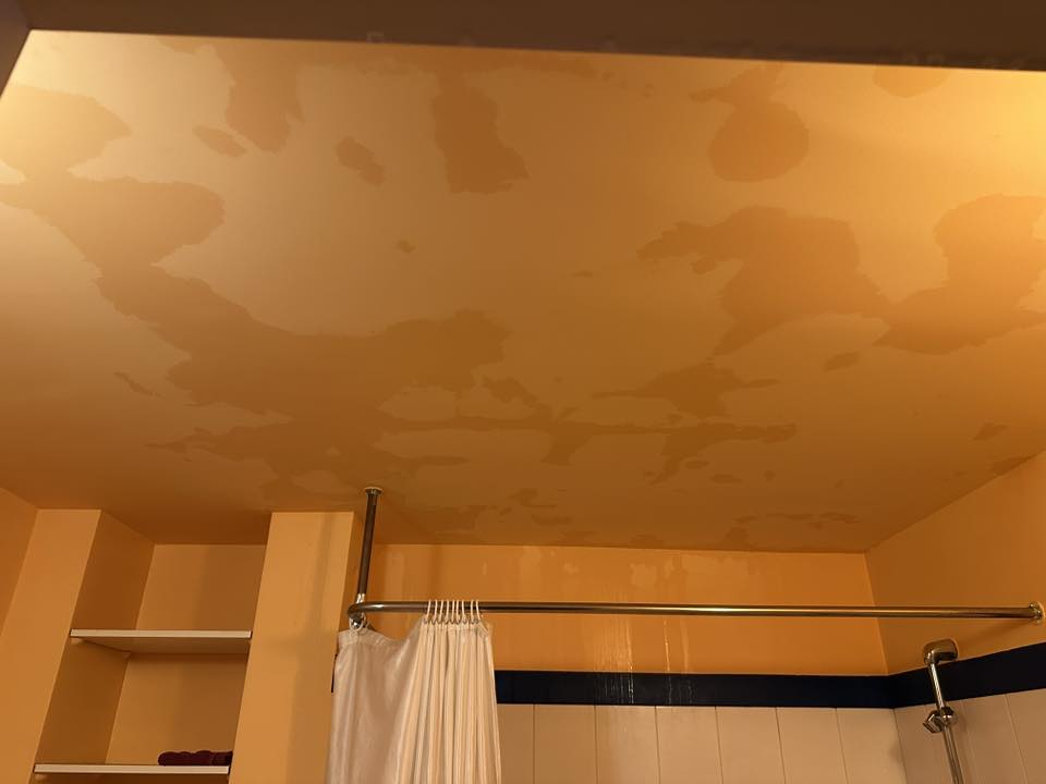 В Києві залило офіс Інституту масової інформації. Це сталось на наступний день після затоплення офісу Реальної Газети